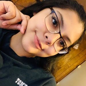 Meet your Posher, Ivanna